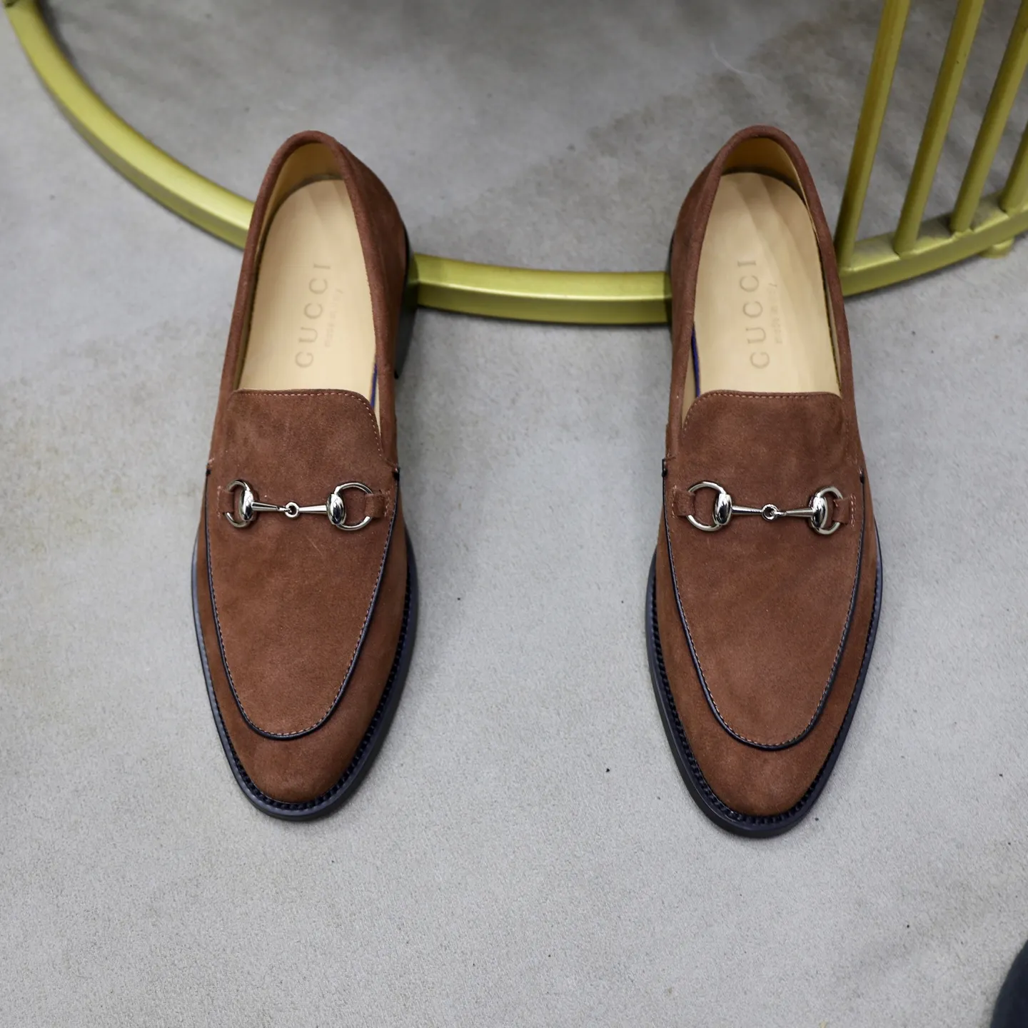 Men's shoes: 260🙅‍♂️🙅‍♂️🙅‍♂️Niuli Brand: GUCCI Size: 38-44 (45 can be customized) Level: Counter classic Material: Original soft cowhide upper Comfortable cowhide lining Original lightweight outsole Style category: Business casual footwear Driving leather shoes Color: Actual picture color